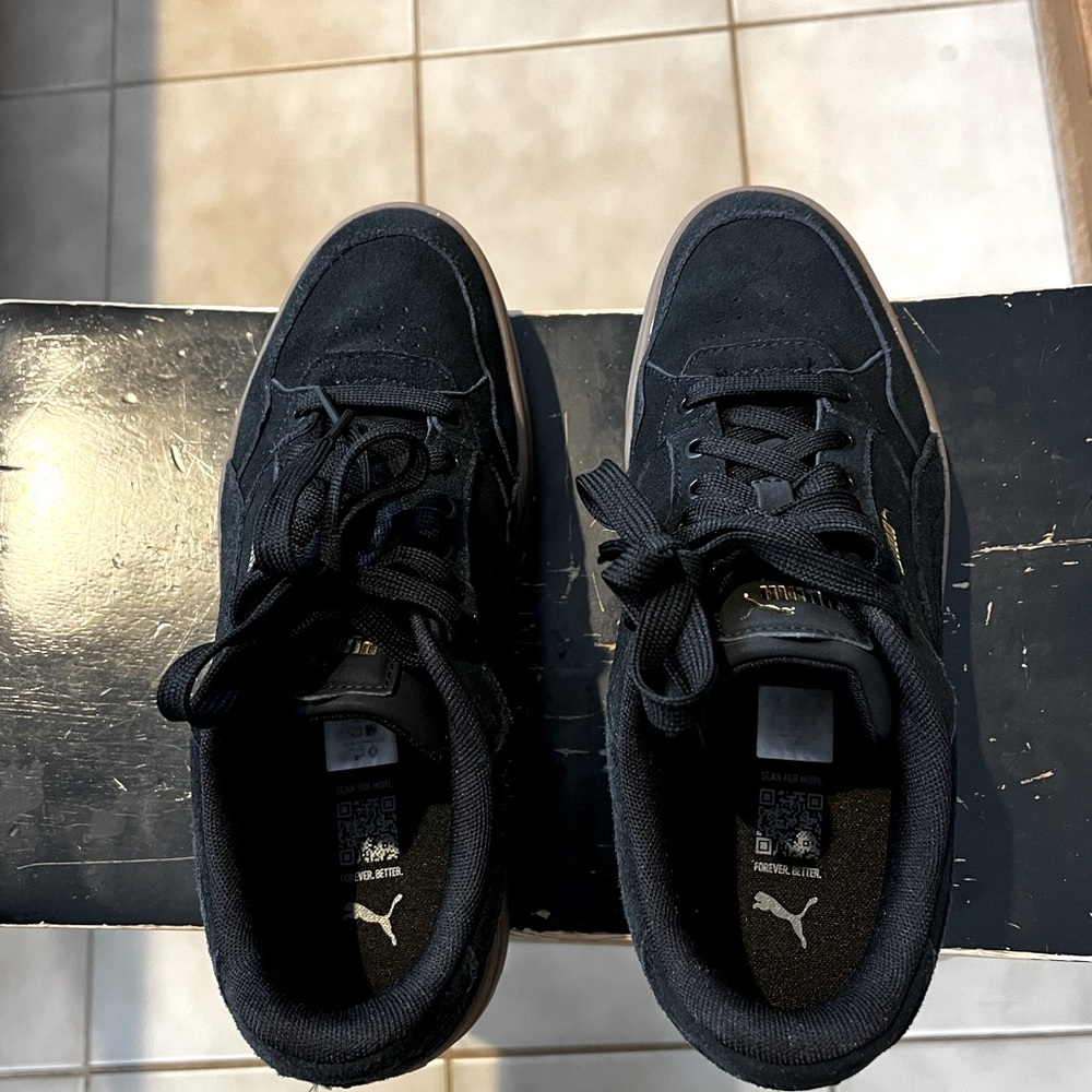 Puma Karmen Size 10 Women’s Platform Sneakers